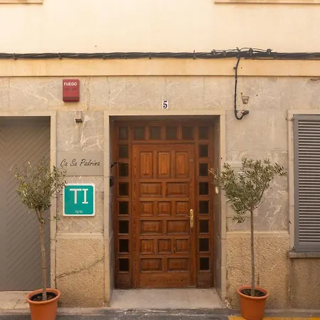 Ca Sa Padrina D'arta-turismo De Interior 3* Artà