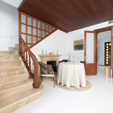 Ca Sa Padrina D'arta-turismo De Interior 3*