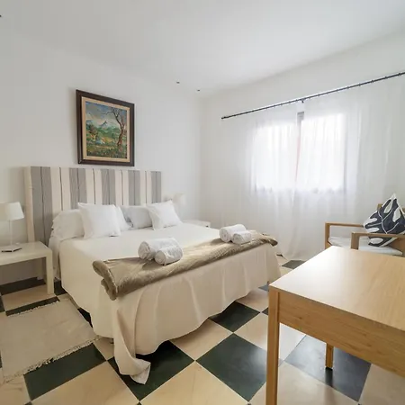 Ca Sa Padrina D'arta-turismo De Interior 3*