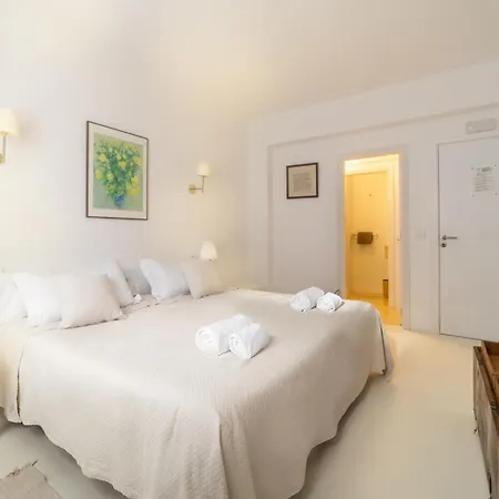 Ca Sa Padrina D'arta-turismo De Interior Hotel