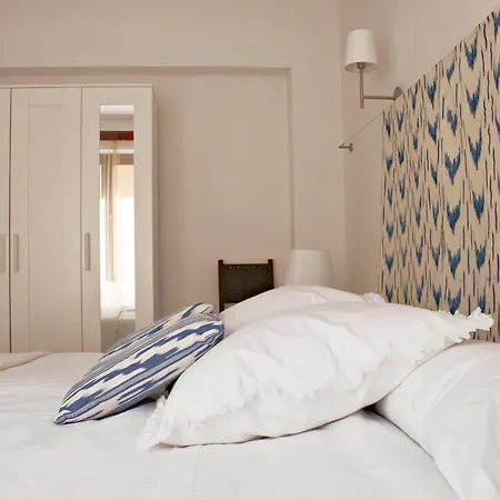 Ca Sa Padrina D'arta-turismo De Interior 3*